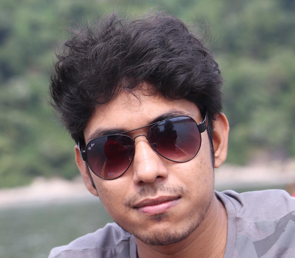 Manwar Hossain - Graphic Designer